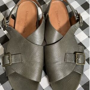Women's Gray Leather Sandals